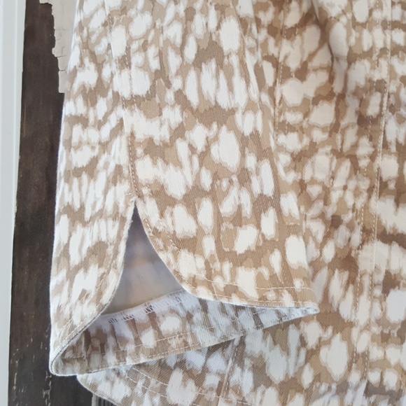 Jacket - Picture 3 of 4